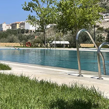 Olive & Ivy 4*
